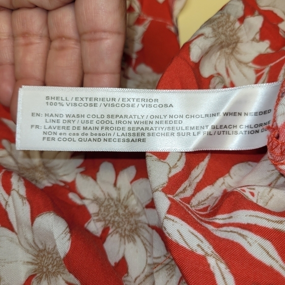 Band of Gypsies Lana Red and White Floral Button Ruffle Maxi Dress Size S - Picture 12 of 14